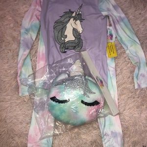 Kids clothes